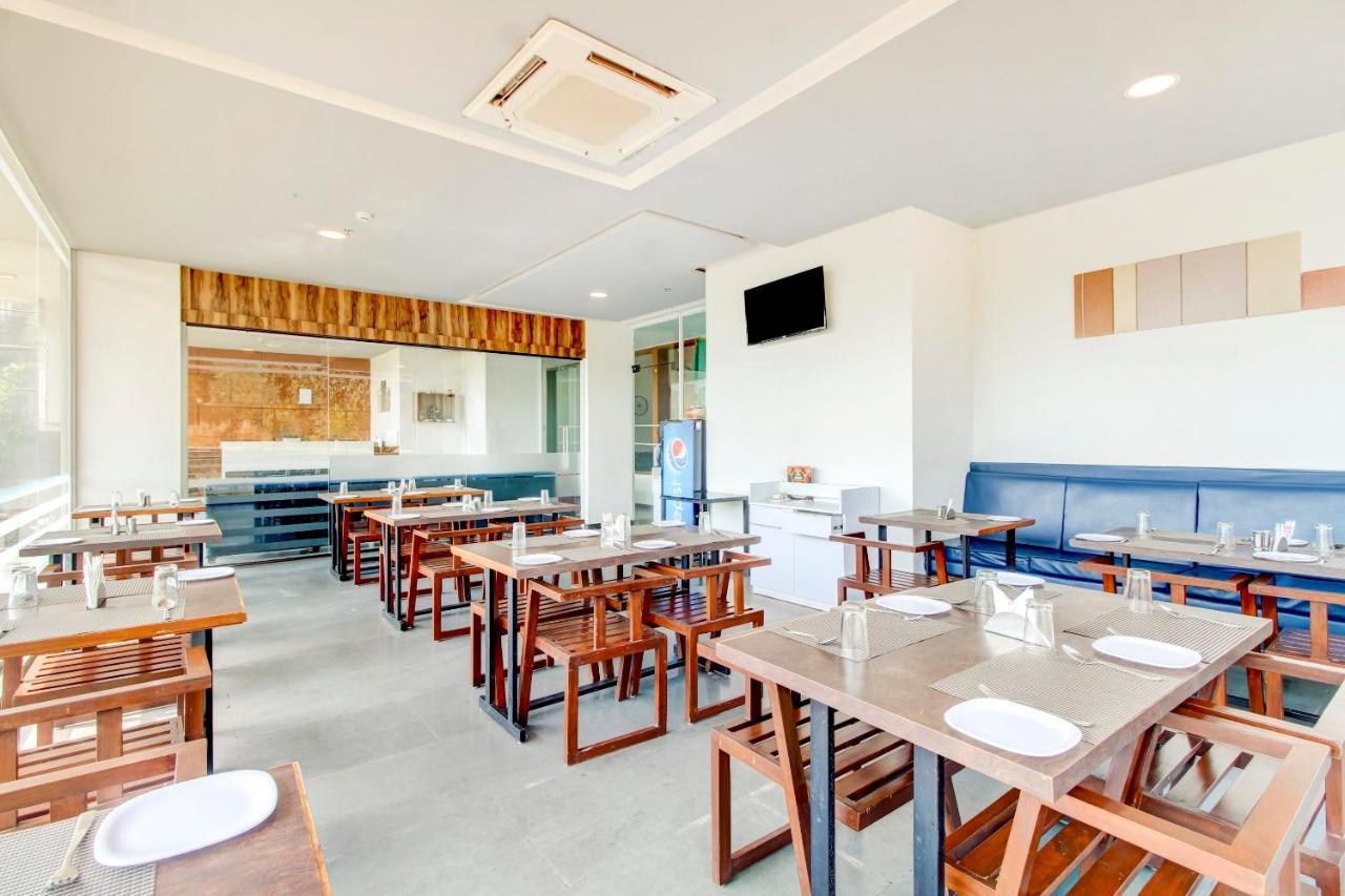 Capital O 77219 Hotel Dwarwata Dharwad Ngoại thất bức ảnh